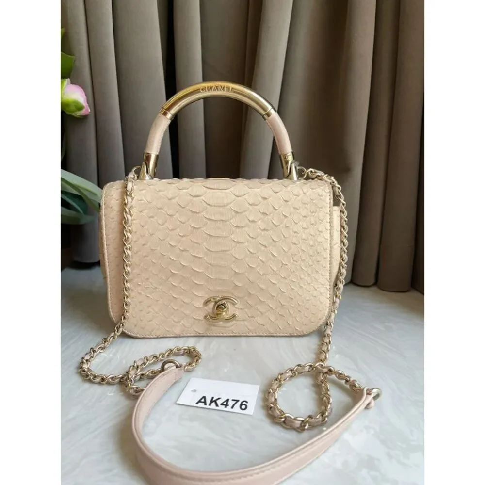 Chanel Women Pre-Loved Bag Very Good Condition